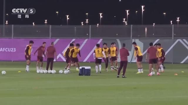 开云体育-视频丨“尽自己最大努力去战斗！” U23国足决赛前最新备战情况