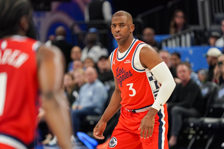 开云体育-美记：快船一直在探索保罗交易方案 若未达成很可能会与他买断